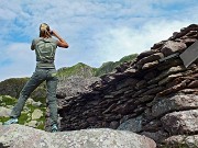 34 Verso la cima sud del Pietra Quadra, Croce di Branzi